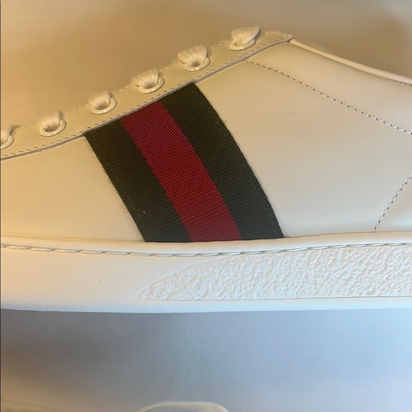 NWT Gucci White Sneakers Luxurious Leather WITH ICONIC WEB DETAIL Design Sz 40.5 - Picture 11 of 13